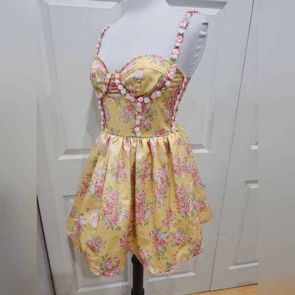 Dolls Kill Sugar Thrillz Yellow Floral Princess Party Mini Dress S - Picture 2 of 14